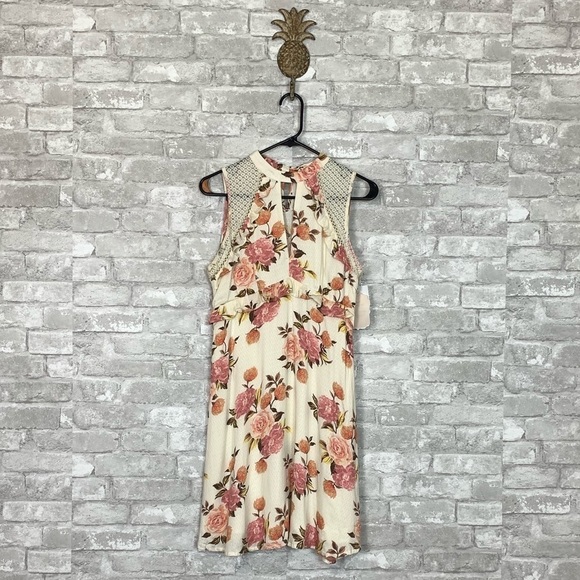 NWT Altar’d State Castania Floral Fit Flare Dress - Picture 2 of 7